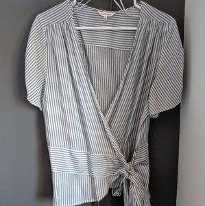 NWOT Max Studio blue & white tied blouse size L